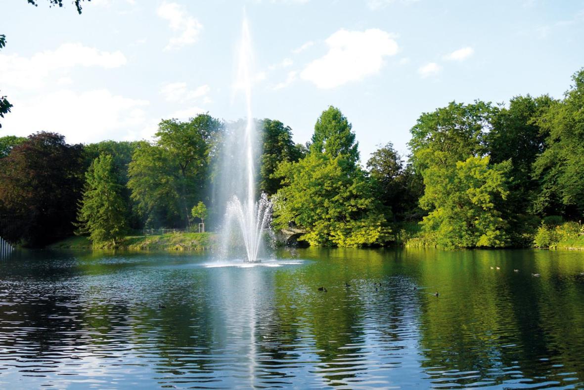 Lago Hotel & Restaurant Am See อูล์ม ภายนอก รูปภาพ