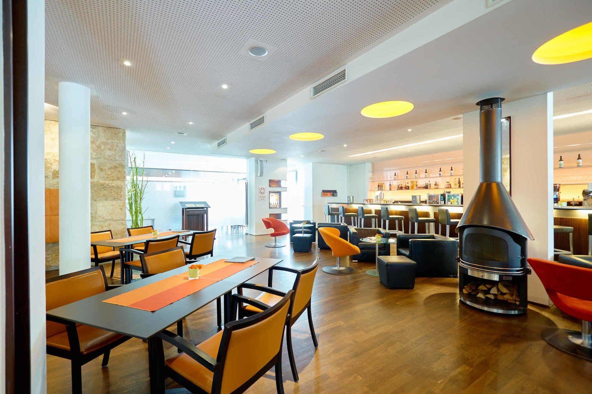 Lago Hotel & Restaurant Am See อูล์ม ภายนอก รูปภาพ
