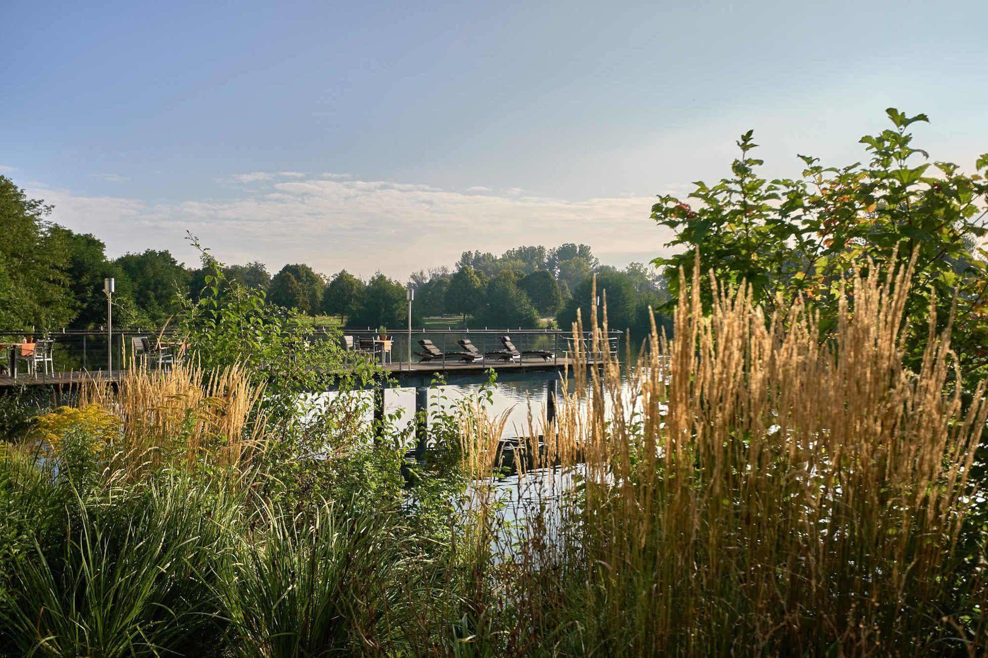 Lago Hotel & Restaurant Am See อูล์ม ภายนอก รูปภาพ